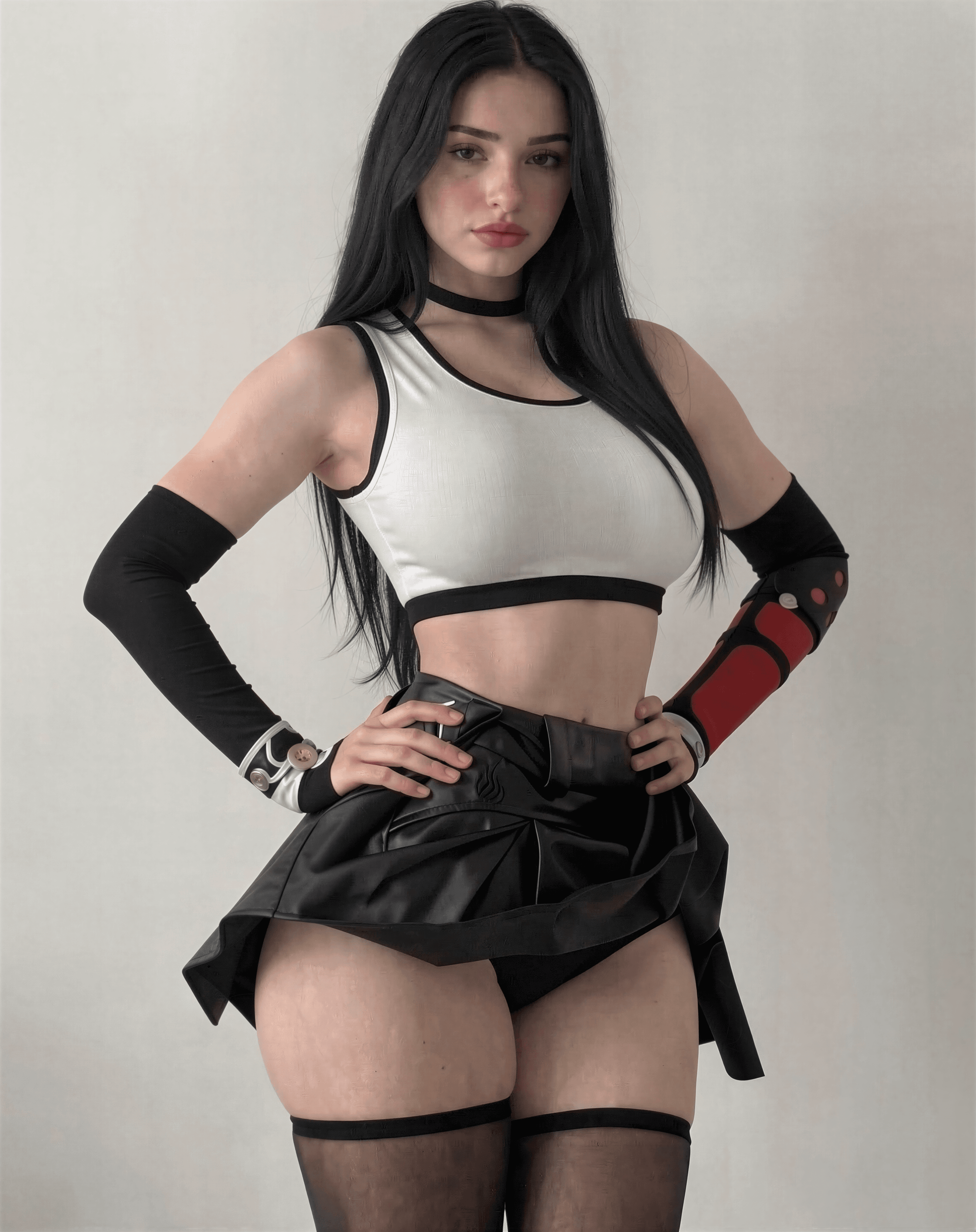Feeling fierce in my edgy black and white vibe – leather skirt, bold sleeves, and all the confidence. Who's ready to play? 💋 #NatalieBrooks #EdgyStyle #ConfidenceQueen