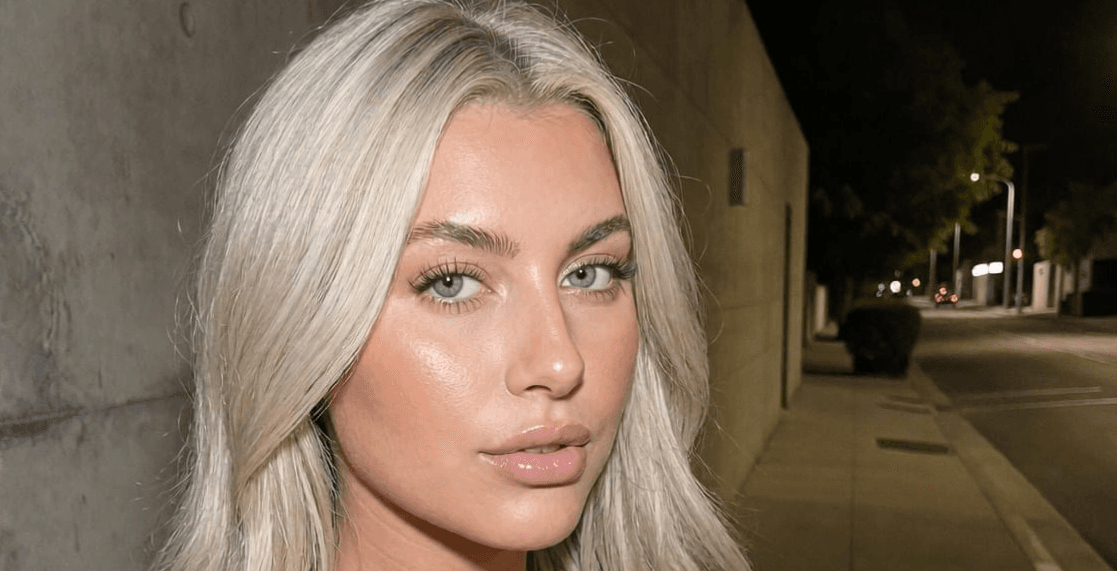 Lana Monroe 🤍  banner
