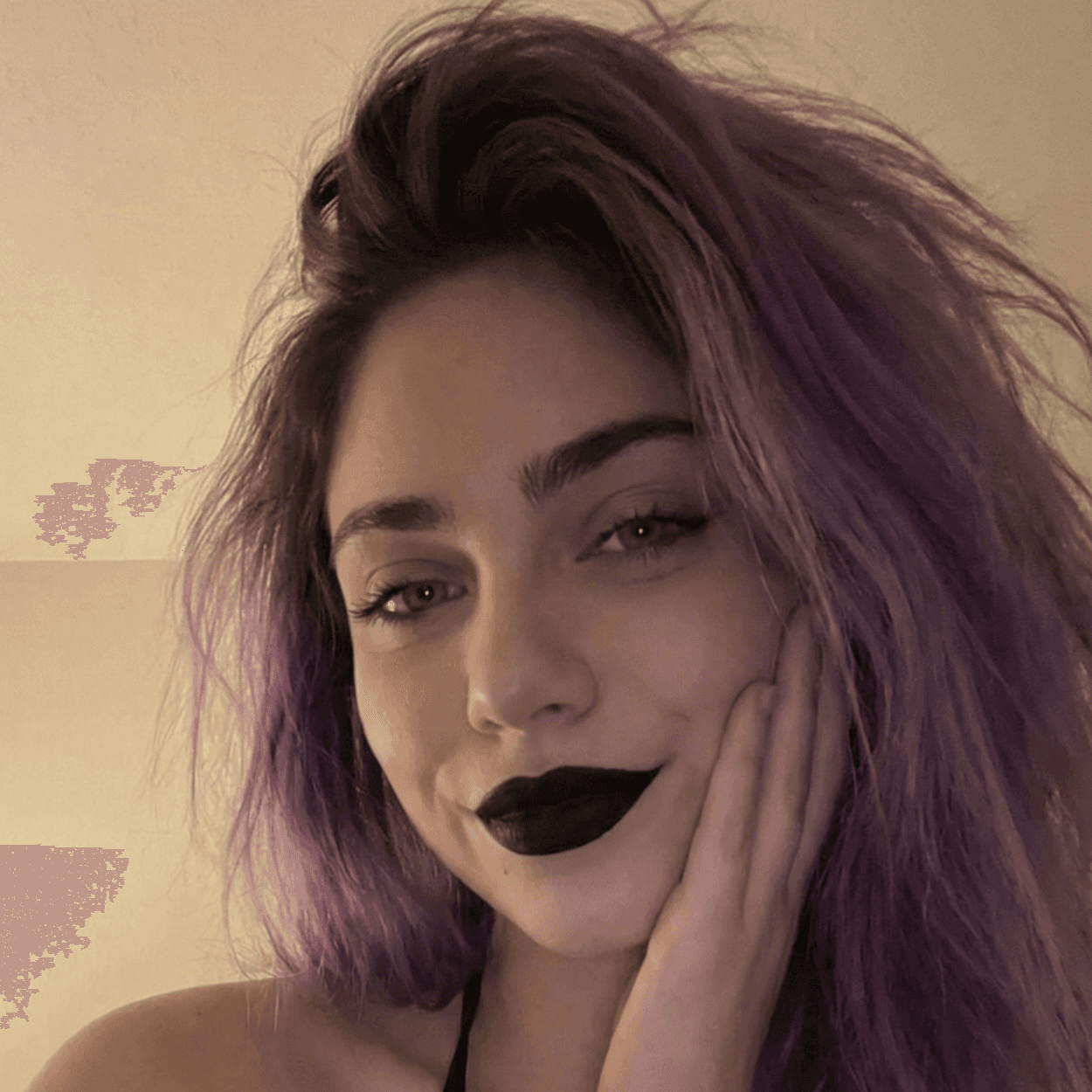 Violet Gohard's profile avatar